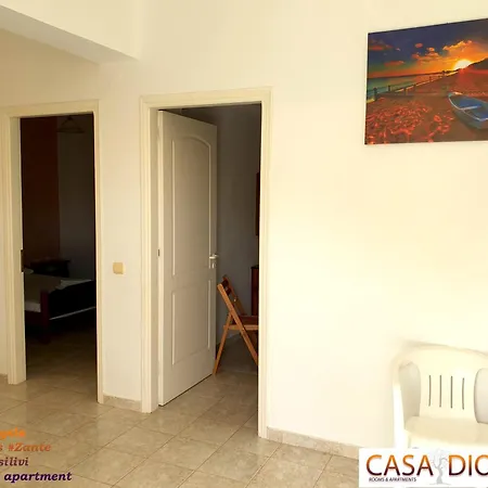 아파트호텔 Casa Dyonisia Tsilivi Plános